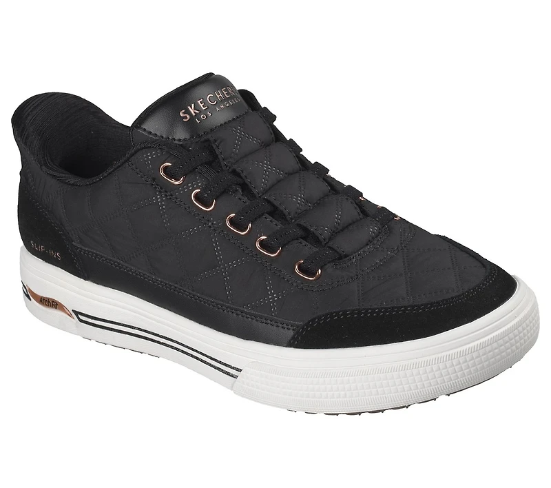 Skechers Slip-ins: Arch Fit Arcade - Cozy Cuddle Steps