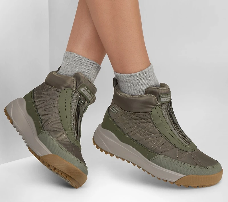 Relaxed Fit: Yana - Point Judith