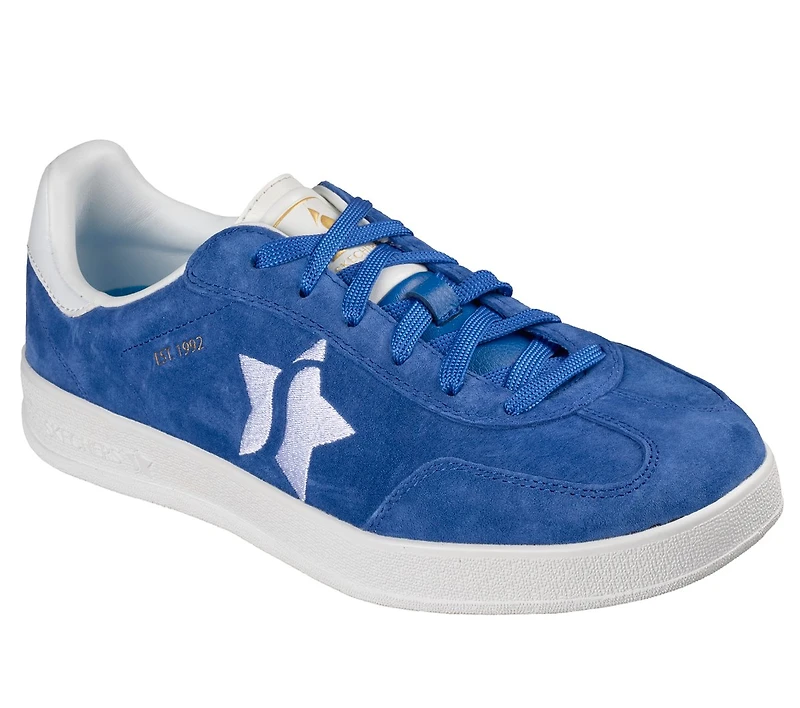 Academy - Court Charm