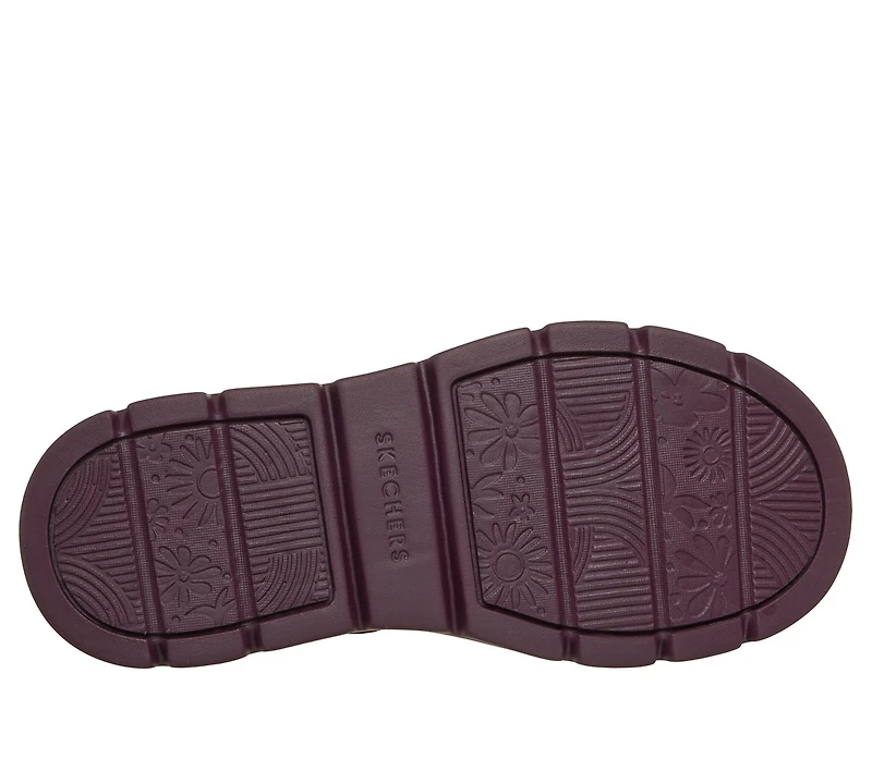 Street Hiker Breeze - Shore Heights