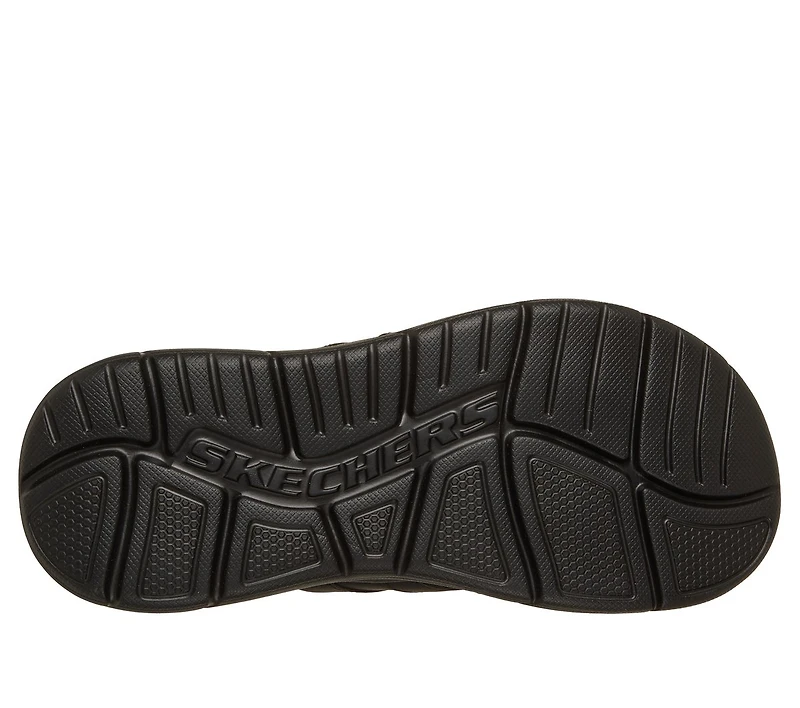 Relaxed Fit: Exciter Sandal