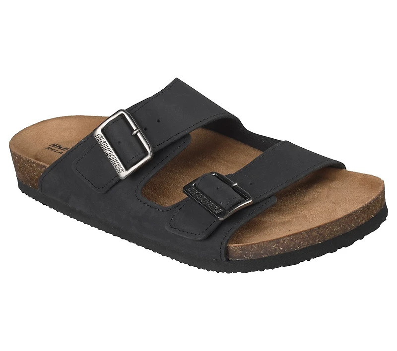 Relaxed Fit: Aidan