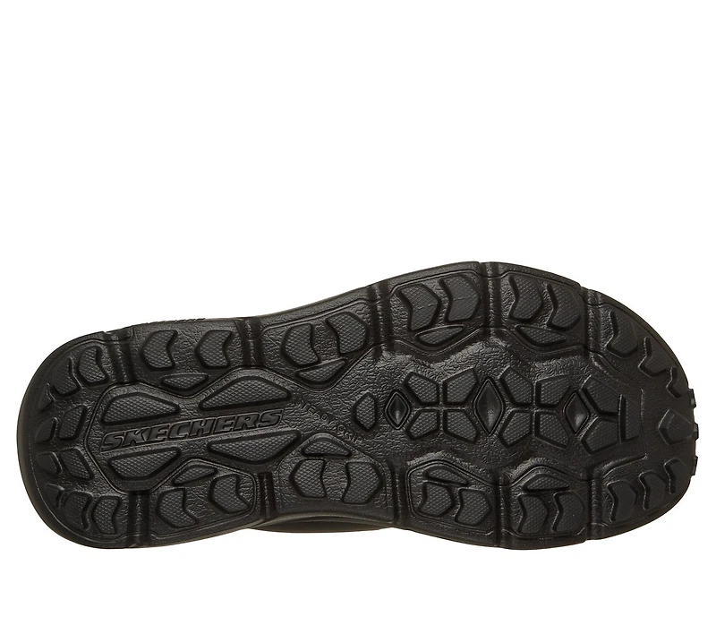 Relaxed Fit: Delano Sandal
