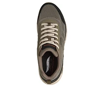 Relaxed Fit: Arch Fit Crosser - Esmond