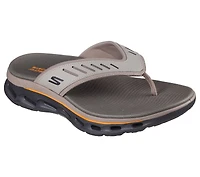 GO WALK Glide-Step 2.0 Sandal
