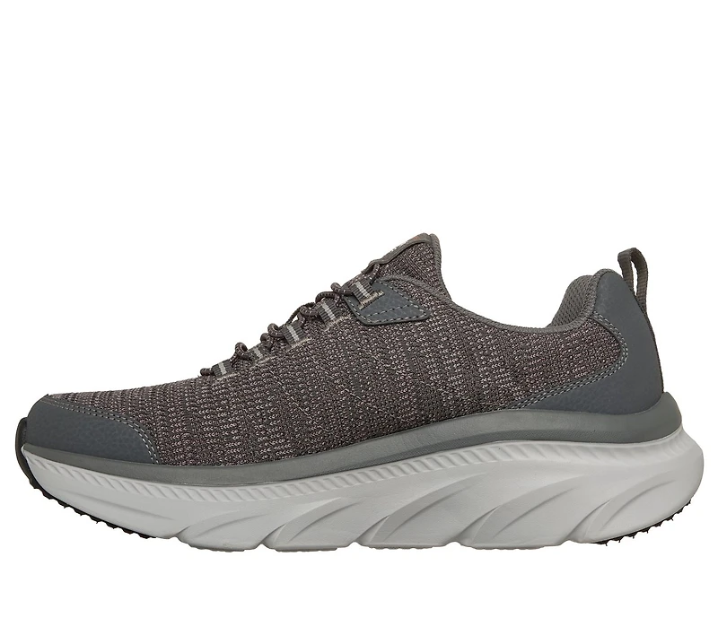 Relaxed Fit: D'Lux Walker 2.0