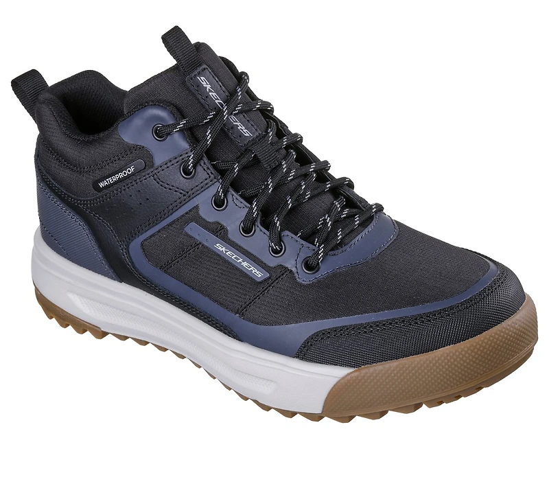 Waterproof: Urban Street Hiker