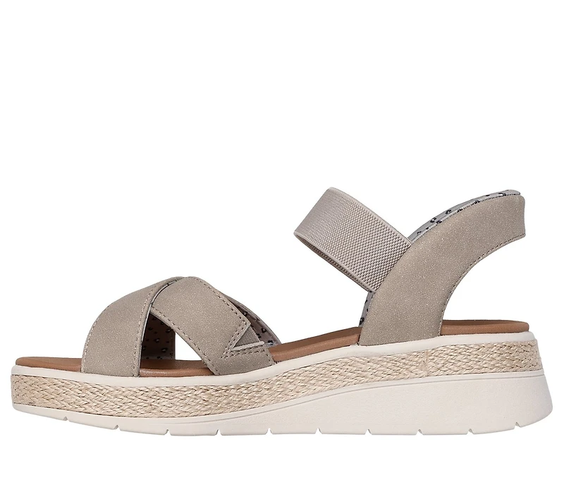 Skechers Slip-ins: BOBS Sun Ray - Move Over