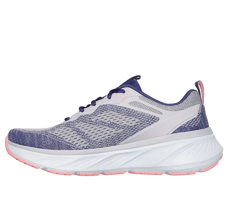 Relaxed Fit: Edgeride - Power Flow