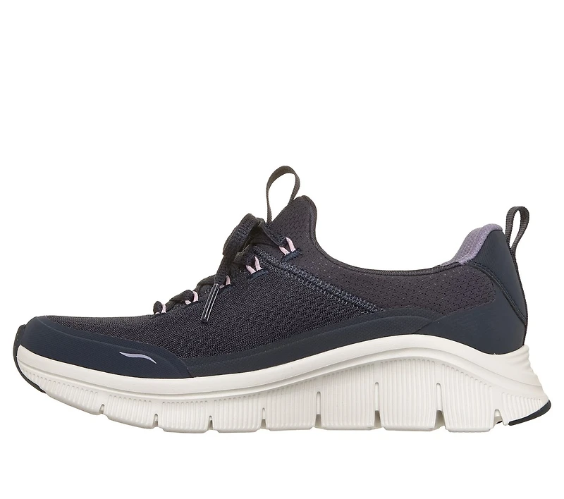 Relaxed Fit: Flex - Bright Motion