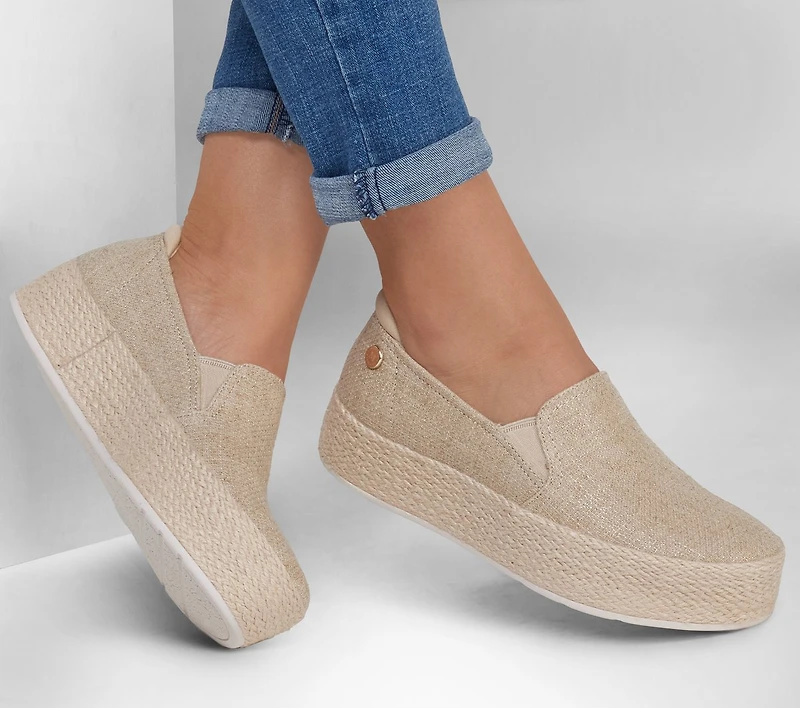 Martha Stewart: BOBS Sesame - By The Bay