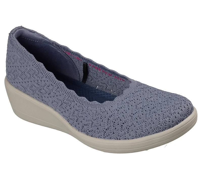 Relaxed Fit: Newport Wedge