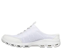 Relaxed Fit: Glide-Step Comfort