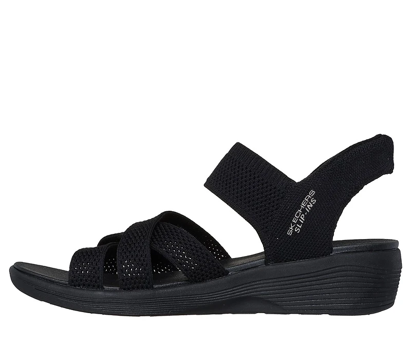 Skechers Slip-ins: Arya