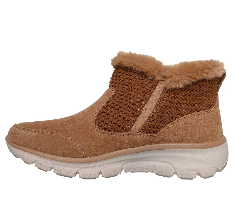 Relaxed Fit: Easy Going - Gentle Fall