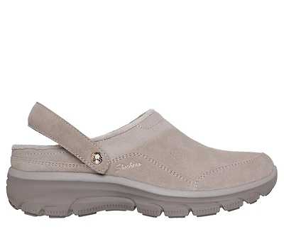 Relaxed Fit: Easy Going - Distinctive Charm