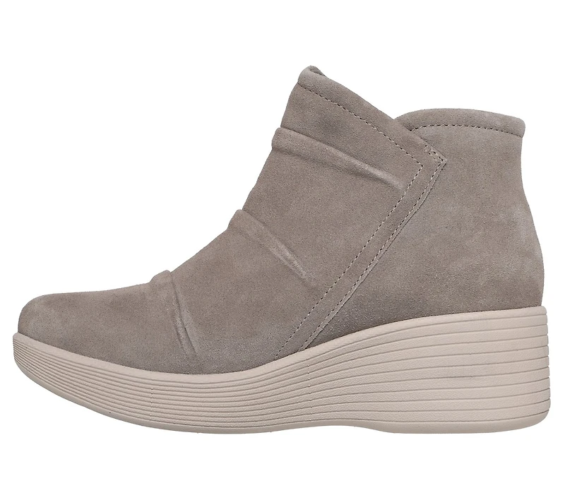 Relaxed Fit: Parallel Lite