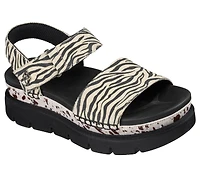Street Hiker Breeze