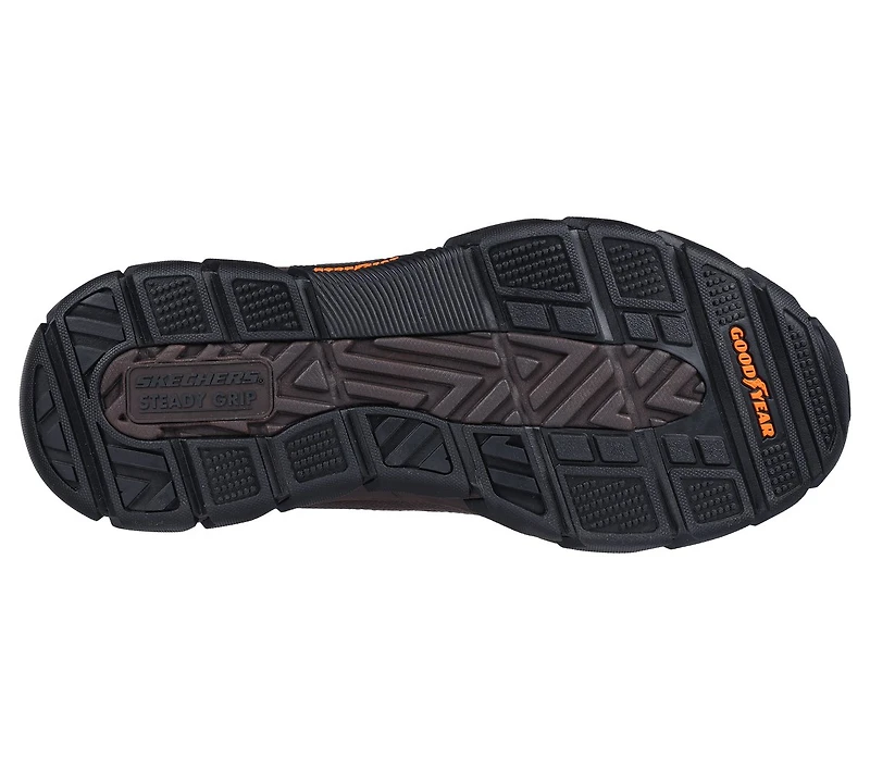 Relaxed Fit: Respected