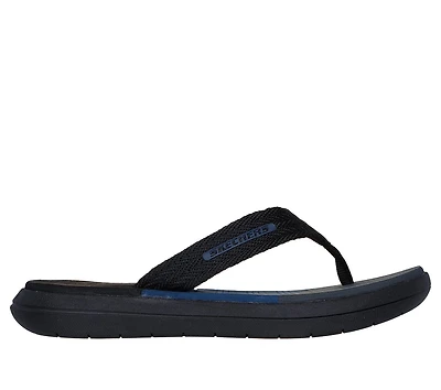 Relaxed Fit: Voreno