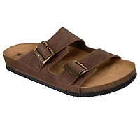 Relaxed Fit: Aidan