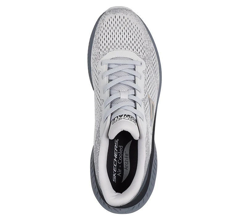 GO WALK Max Cushioning Arch Fit