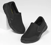 Relaxed Fit: Equalizer 4.0