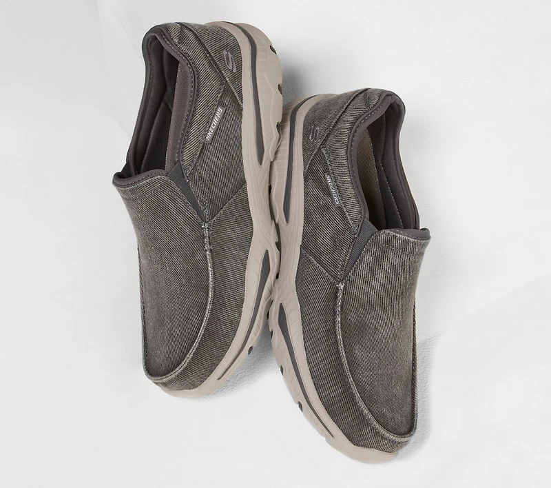 Relaxed Fit: Creston