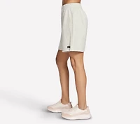 Britto: Retro Pop Short