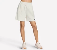 Britto: Retro Pop Short