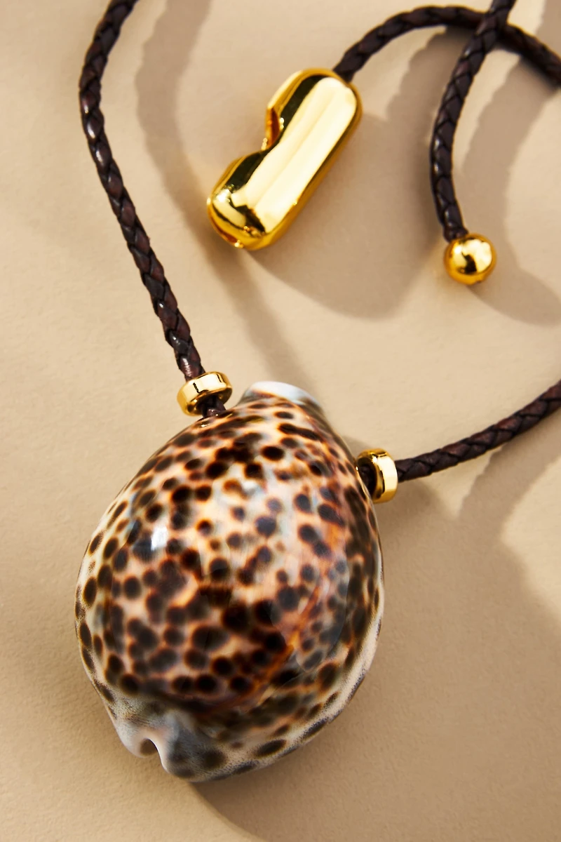 Éliou Recife Large Shell Pendant Necklace