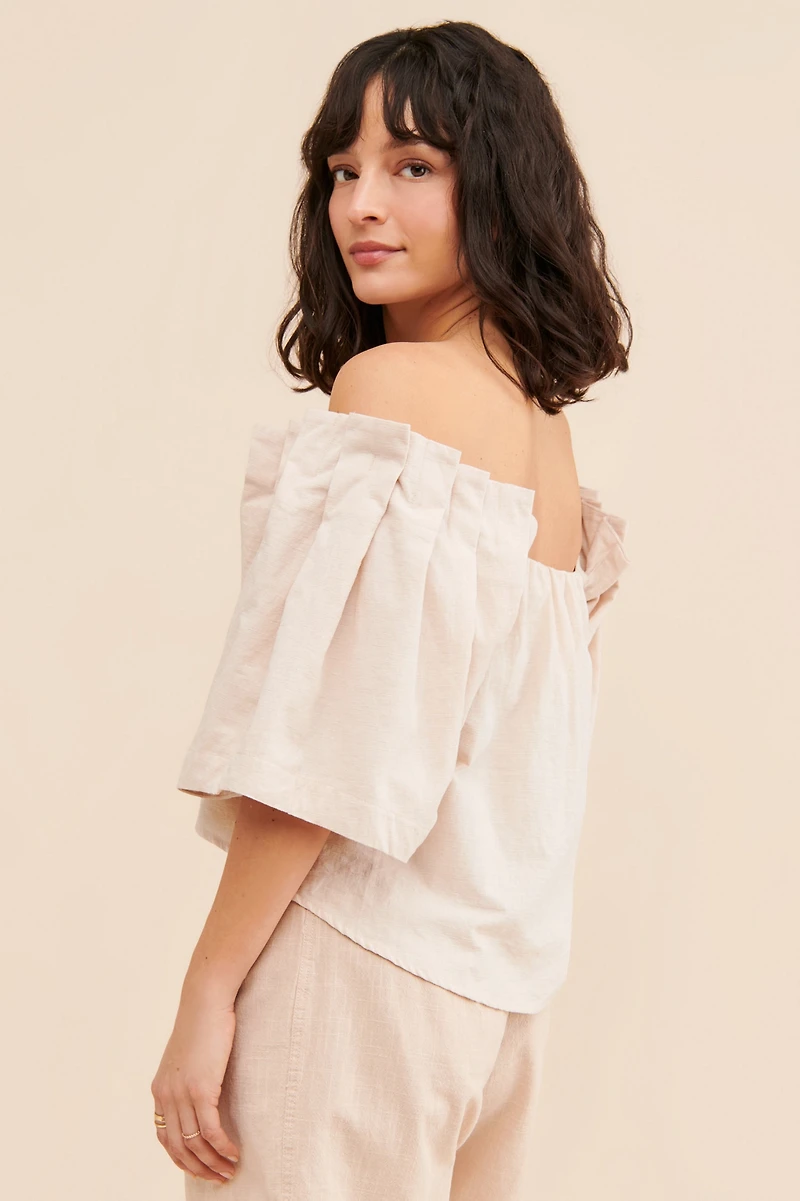 Sovere Origami Off-The-Shoulder Top