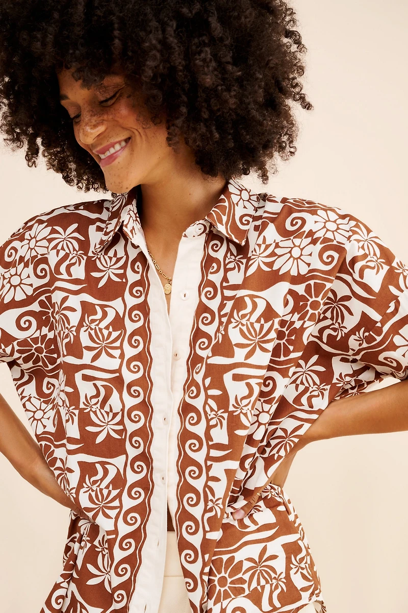 Poplin Long-Sleeve Buttondown Shirt