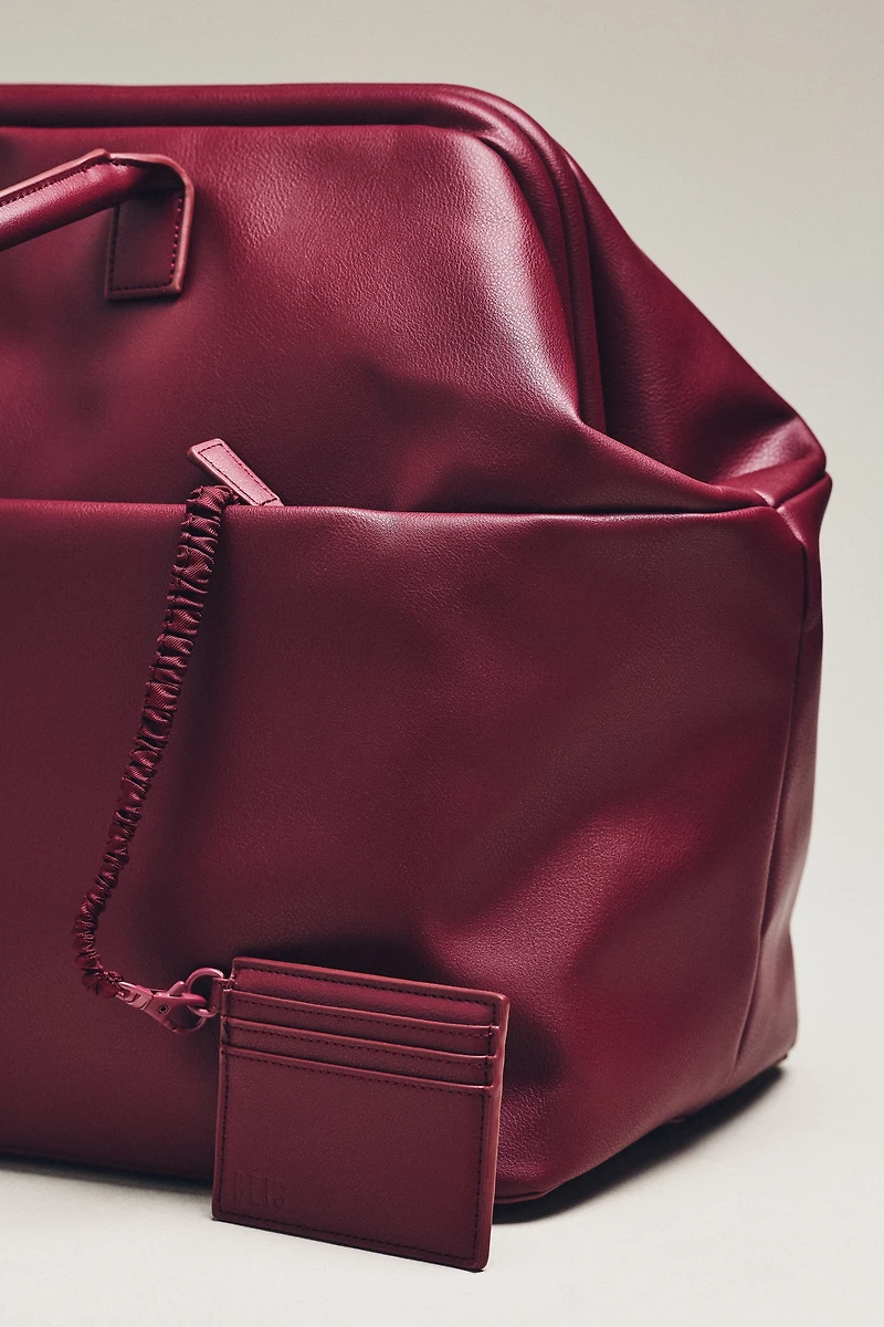 BÉIS The Essential Weekender Bag