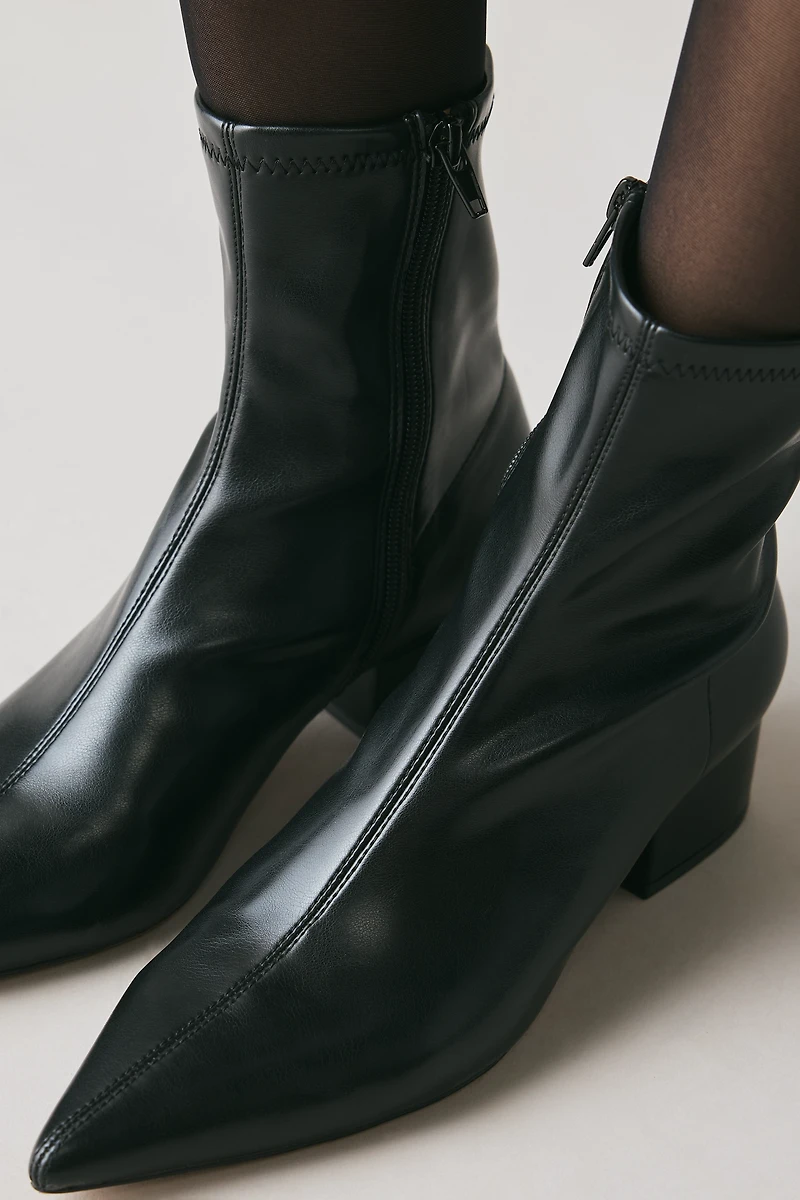 Silent D Short Kali Ankle Boots