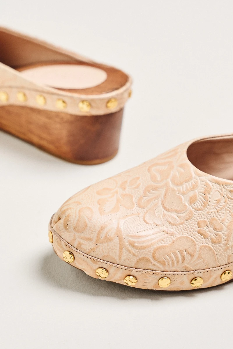 Farm Rio Embossed Wood-Bottom Clogs