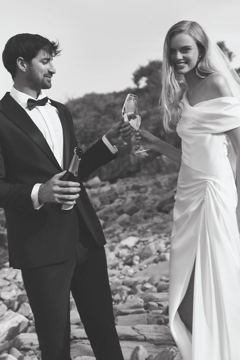 ET OCHS Camilla Off-Shoulder Gown