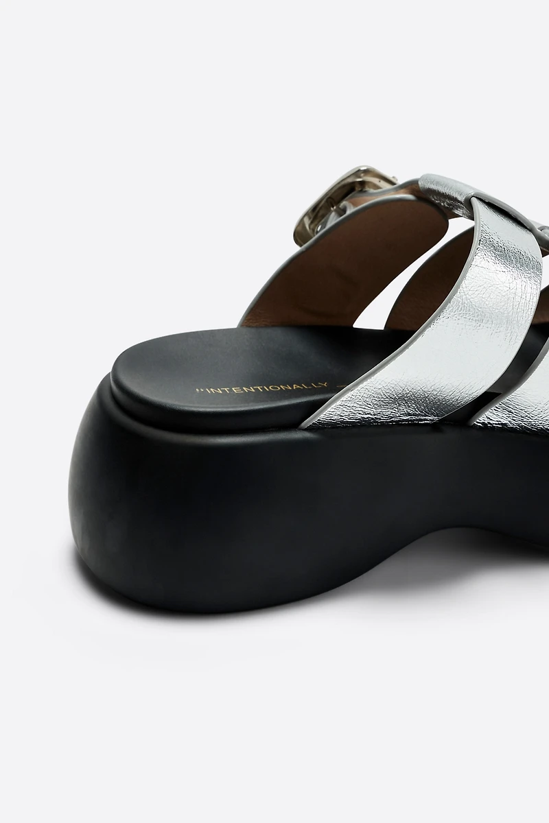 Intentionally Blank Nell Platform Slide Sandals