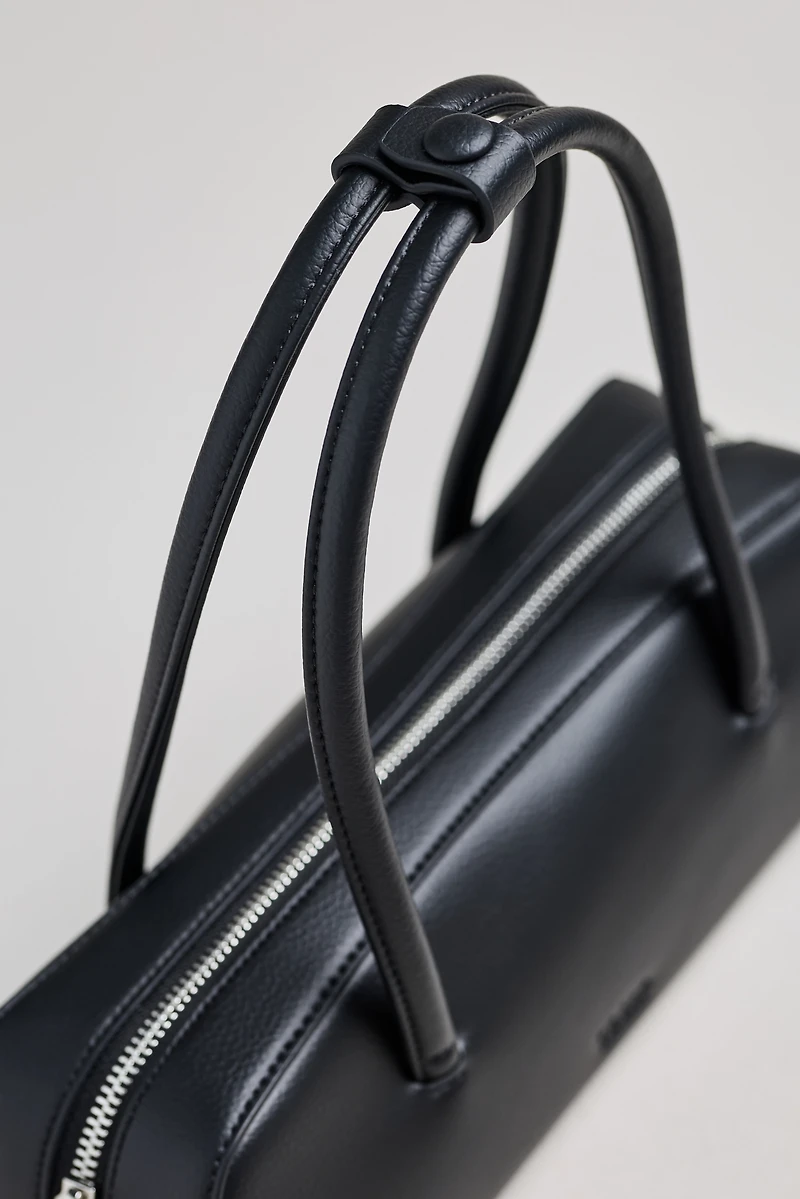 Freja East West Shoulder Bag