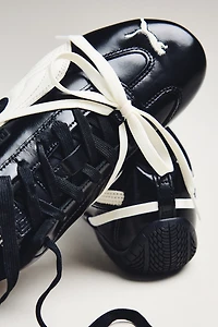 PUMA x ROSÉ Speedcat Sneakers