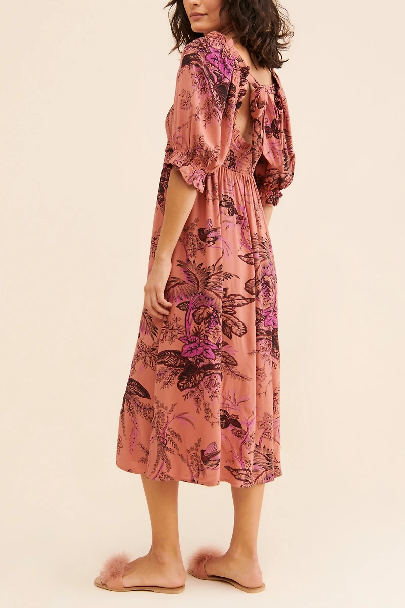 Puff-Sleeved Midi Dress