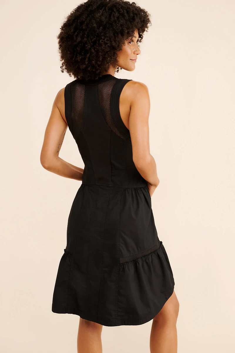 Sleeveless Utility At The Knee Dress