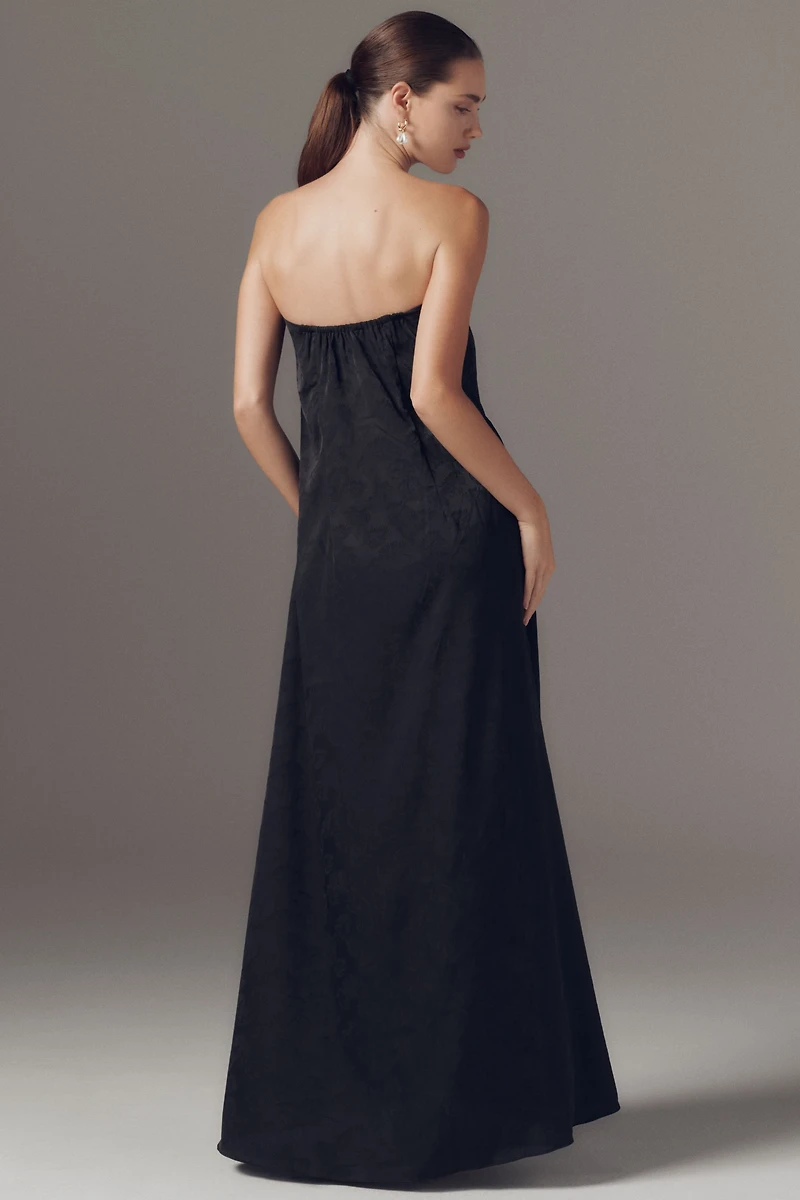 DIARRABLU Tubi Cape Maxi Dress