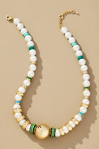 Preppy Pearl Short Necklace