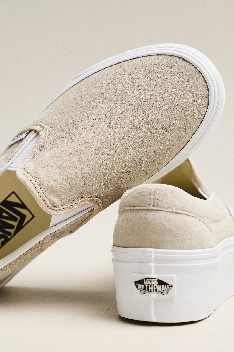 Vans Classic Slip-On Stackform Sneakers