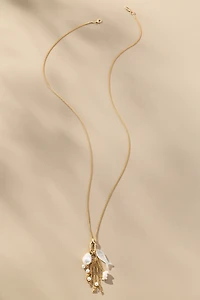 Delicate Pearl Pendant Necklace