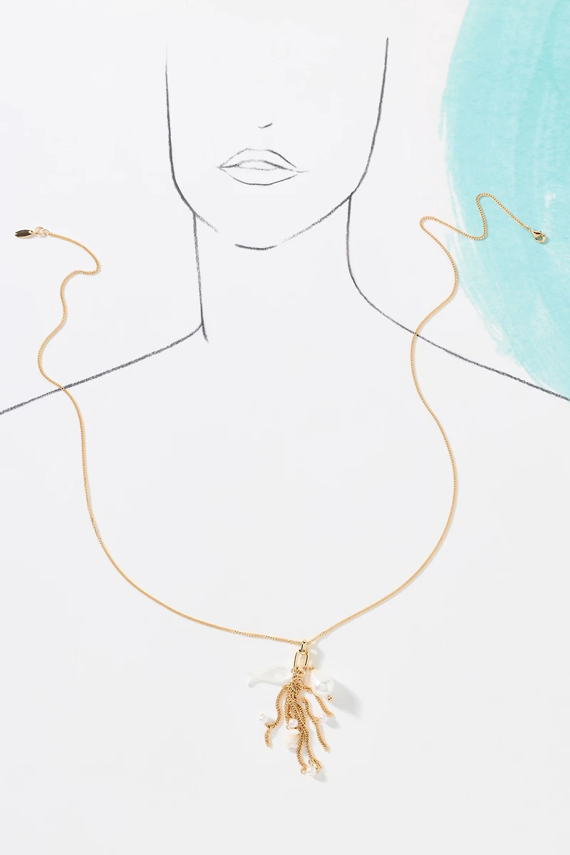 Delicate Pearl Pendant Necklace