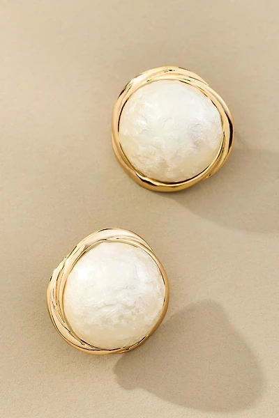 Vintage-Inspired Pearl Post Earrings