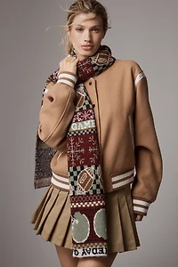 Mariel Scarf: Football Icon Edition