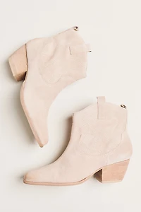 Dolce Vita Shania Western Ankle Boots